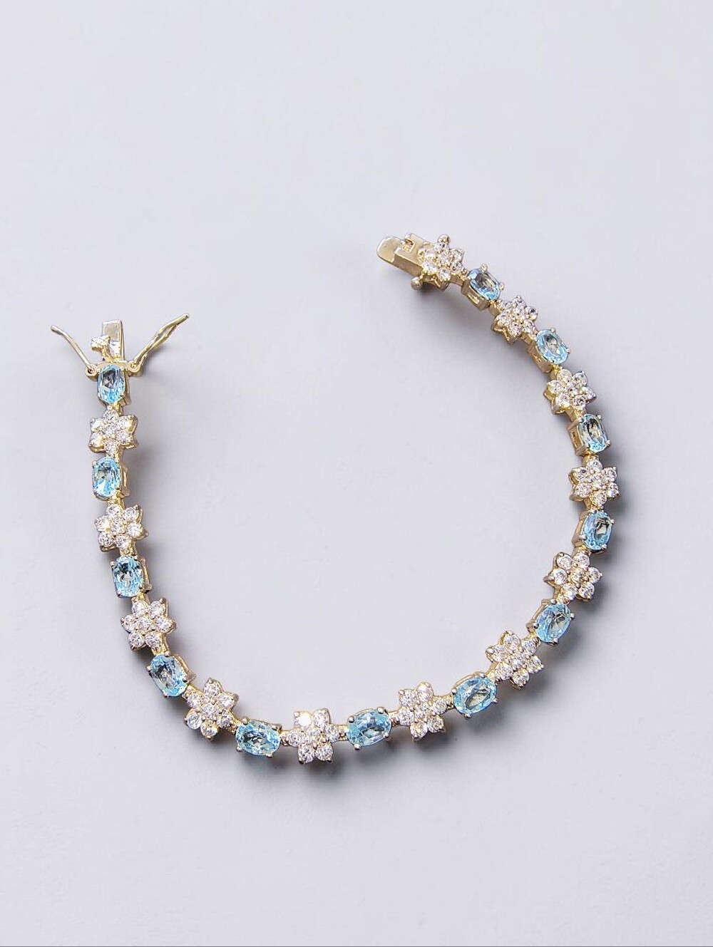 Blue And White Gemstone Sterling Silver Sparkle Tennis Bracelet